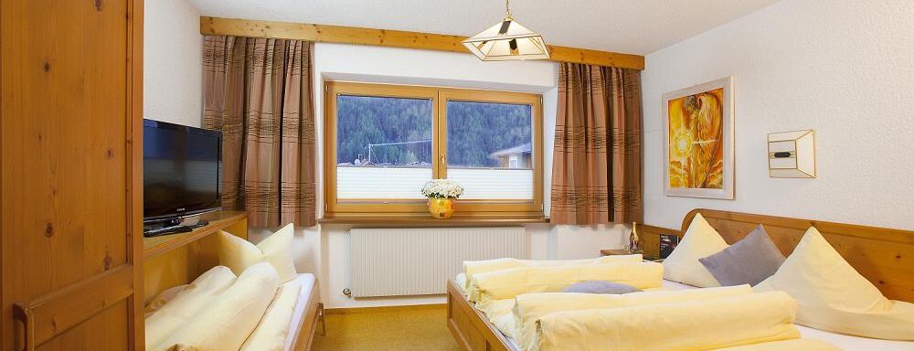Schlafzimmer - TOP TIROL - das appartement - Huben