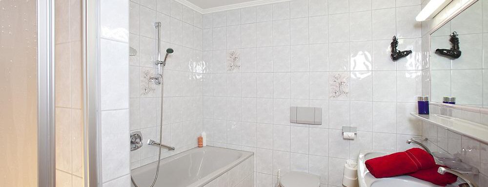 Badezimmer - TOP TIROL - das appartement - Huben