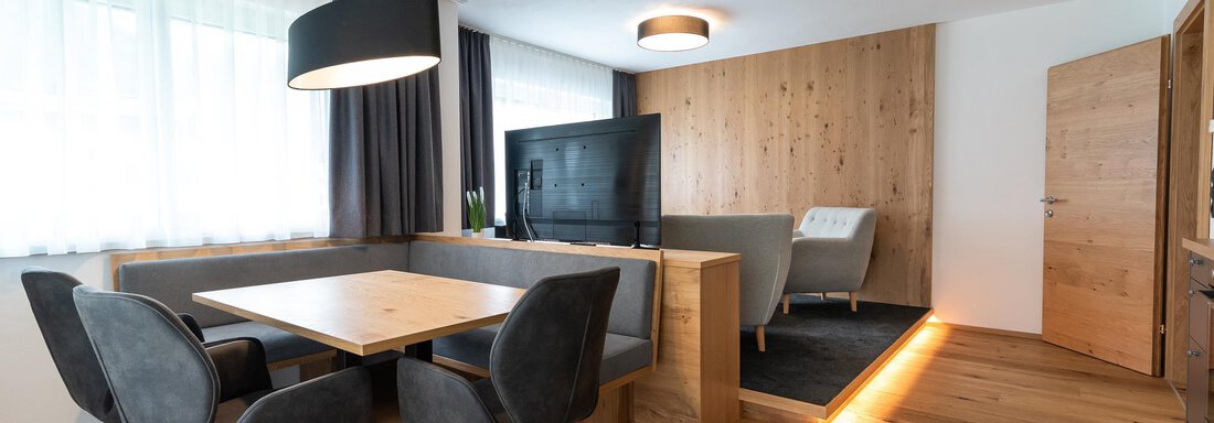 1 (4 von 14) 1 (4 von 14) - A CASA "Elegance" - Längenfeld