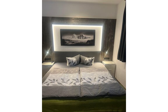Doppelzimmer IV - Alpenapart Grüner - Längenfeld