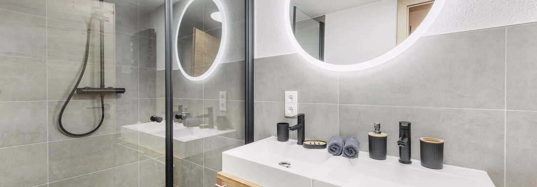 Bad Zimmer 2 Souterrain - Alpenglühn Apart Längenfeld - Längenfeld