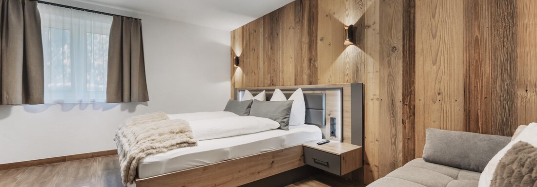 Doppelzimmer 2 mit Schlafsofa - Alpenglühn Apart Längenfeld - Längenfeld