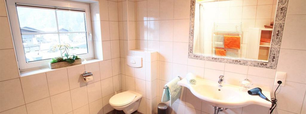 Bad / WC - Andys Apartment - Längenfeld