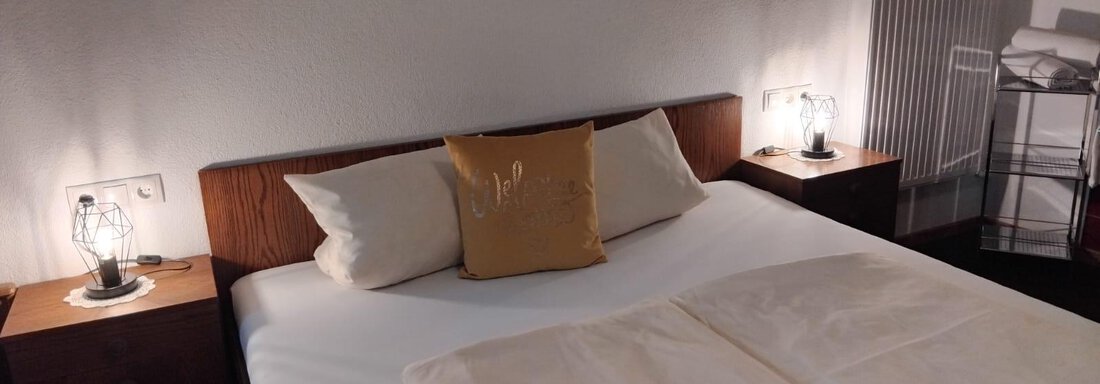 Dreibettzimmer NEU - Apart Alpenland Maurer - Längenfeld