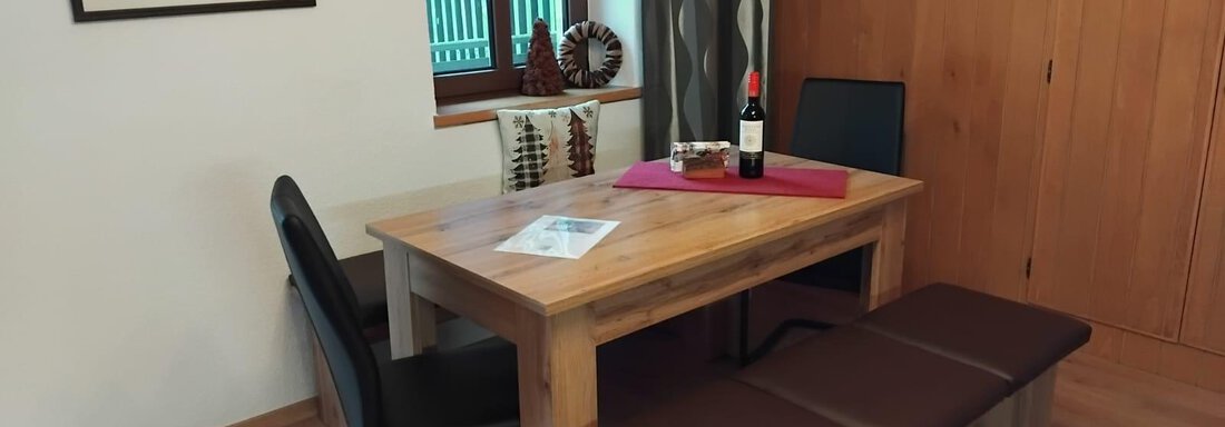 gemütliche Sitzecke NEU - Apart Alpenland Maurer - Längenfeld