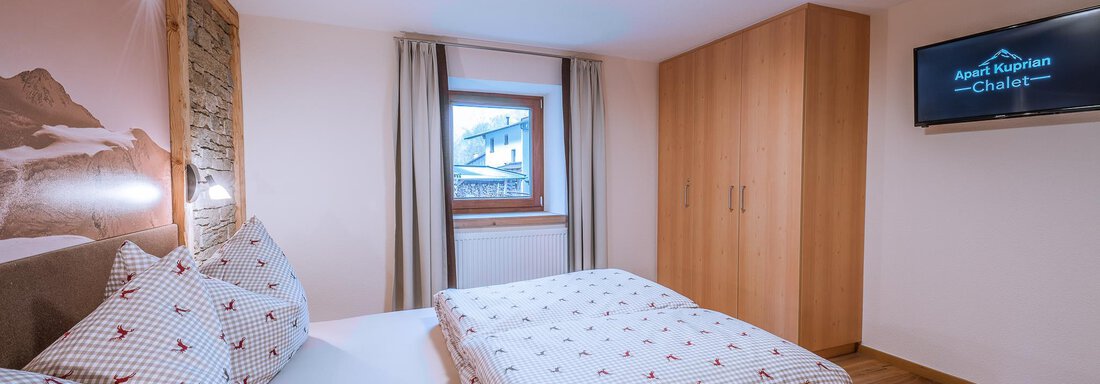 Schlafzimmer Detail - Apart Kuprian Chalet - Längenfeld