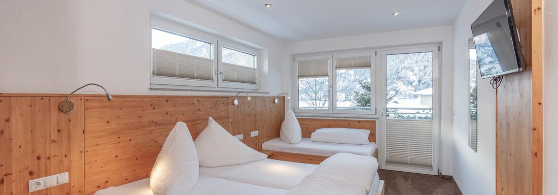 Dreibettzimmer - Apart Stipplerhof - Längenfeld
