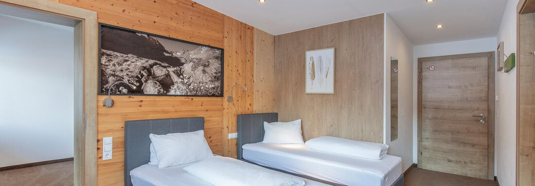 Zweibettzimmer | © Lukas Ennemoser, Rene Riml (CC C) Zweibettzimmer - Apart Stipplerhof - Längenfeld
