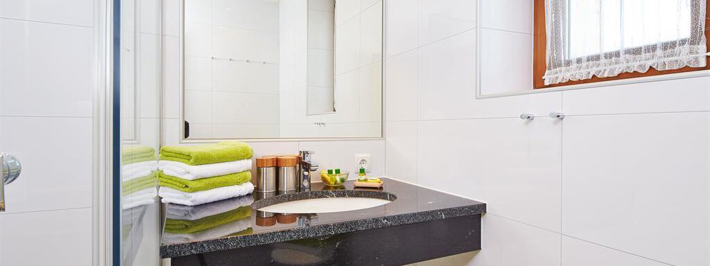 Fichte - Badezimmer - Appartement am Sonnhof - Längenfeld