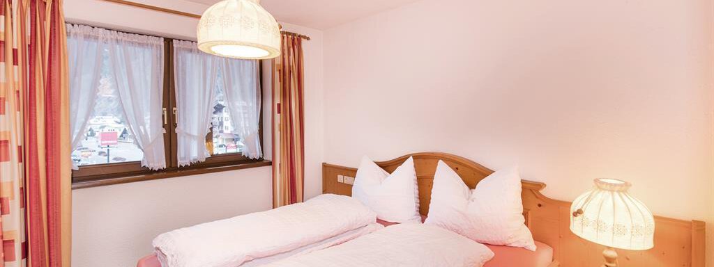App. Hahlkogl-Schlafzimmer App. Hahlkogl-Schlafzimmer - Appartementhaus Längenfeld - Längenfeld