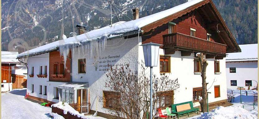 Hausansicht Hausansicht - Ferienhaus Pult - Längenfeld