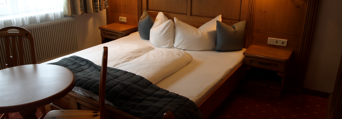 Schlafzimmer - Ferienhaus Schrankogelblick - Längenfeld