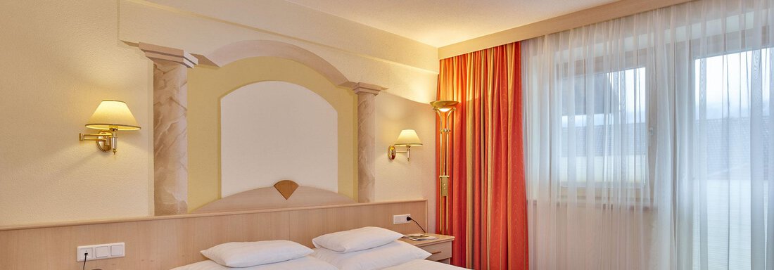 Doppelzimmer - Ferienresidenz La Vita - Längenfeld