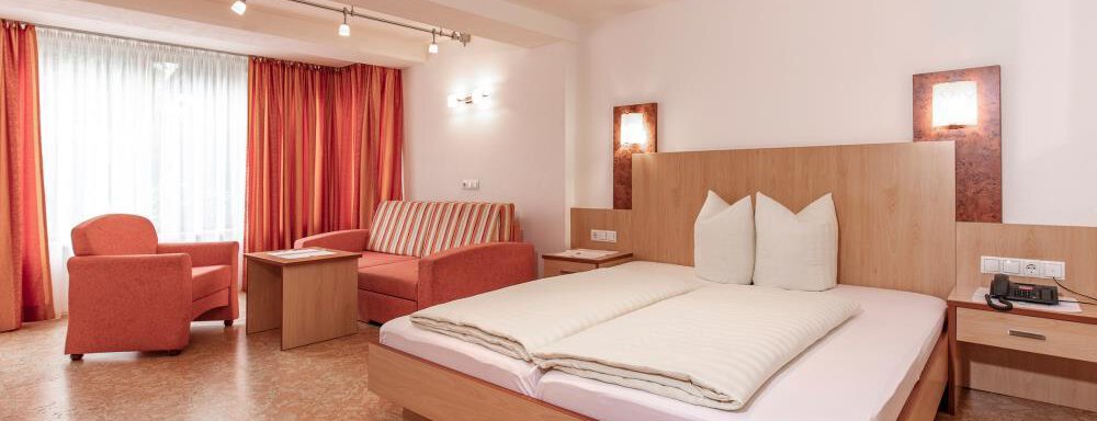 Doppelzimmer Wilde Geige | © Tüma GmbH (CC C) Doppelzimmer Wilde Geige - Garni Hanni - Längenfeld