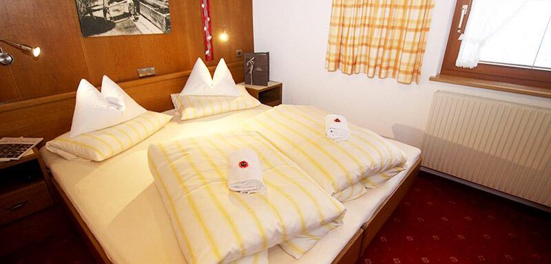 Dreibettzimmer Dreibettzimmer - Haus Alpenglühn - Längenfeld