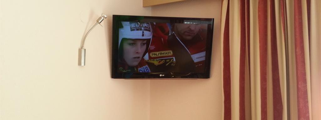 Flachbild Sat TV - Haus Appartements Tanja - Längenfeld