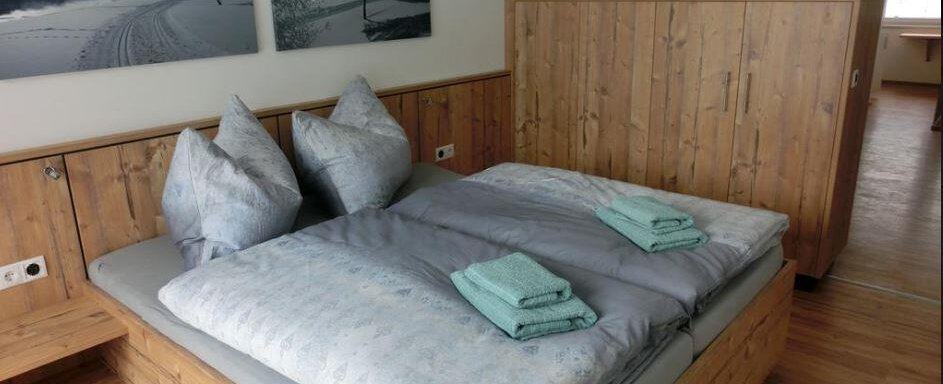 Schlafzimmer Schlafzimmer - Haus Ausblick-Tirol - Längenfeld