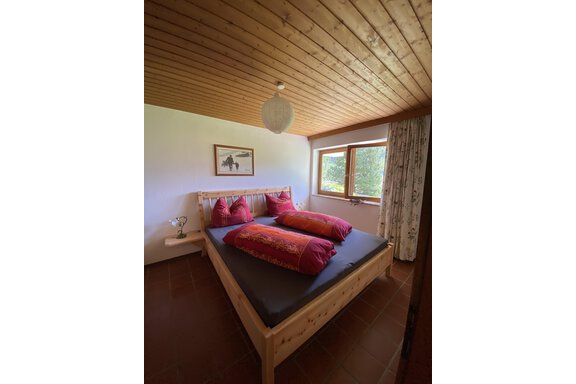 Doppelzimmer mit Zirbenbett - Haus Raimund Dependance - Längenfeld