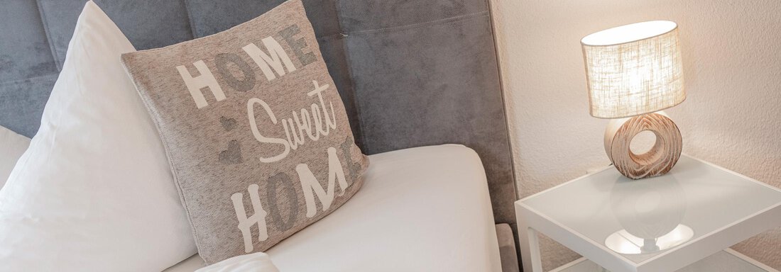 Doppelzimmer - Schlafzimmer - Haus Sonnenheim - Längenfeld