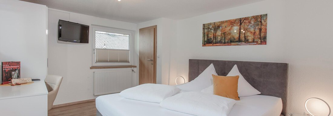 Doppelzimmer  Schlafzimmer - Haus Sonnenheim - Längenfeld