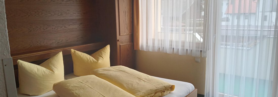 Schlafzimmer - Haus Wiesenblick - Längenfeld