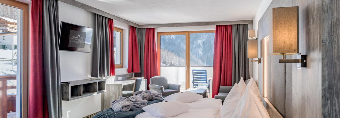 Doppelzimmer Deluxe Doppelzimmer Deluxe - Hotel Burgstein alpin & lifestyle - Längenfeld