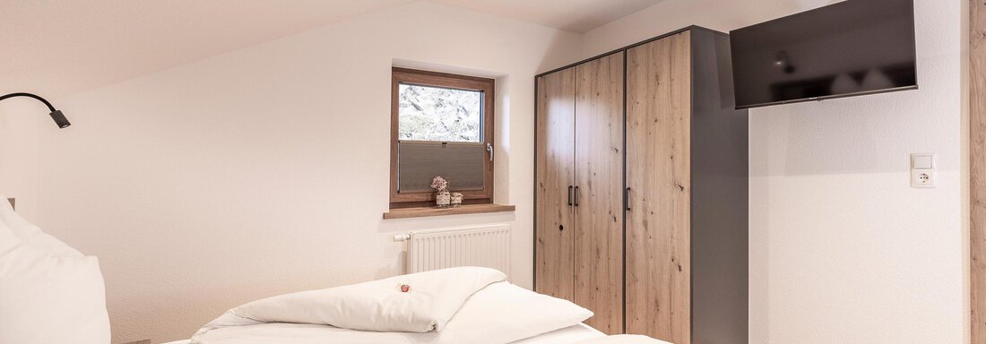 Zimmer OG - Irmas Ferienhäusl - Längenfeld