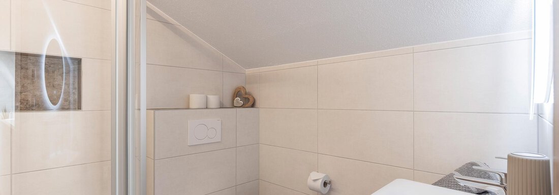 Badezimmer OG - Irmas Ferienhäusl - Längenfeld