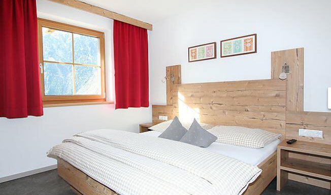 Schlafzimmer Schlafzimmer - s' Himmelreich - Längenfeld