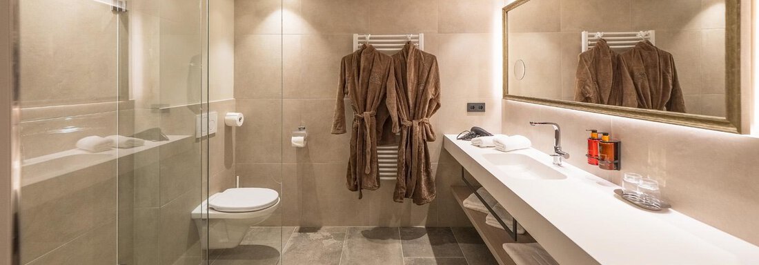 Studio-Classic-A Badezimmer_1 - VIER - Studios & Restaurant - Längenfeld