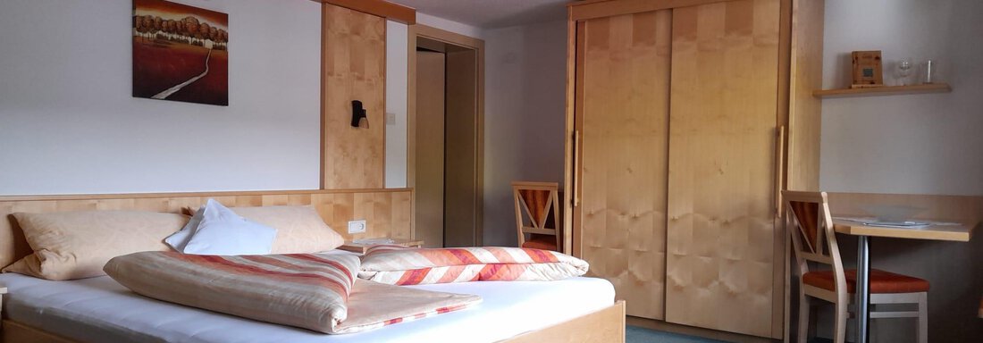 Doppelzimmer mit Sitzgelegenheit XII Doppelzimmer mit Sitzgelegenheit XII - Apart Benjamin - Niederthai
