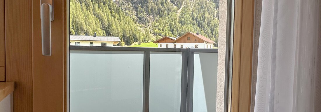 Balkon mit Blick auf die Berge. - Appartement Leiter Niki - Niederthai