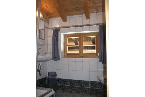 Fundusfeiler 2. floor bathroom - Bio-Berghof - Niederthai