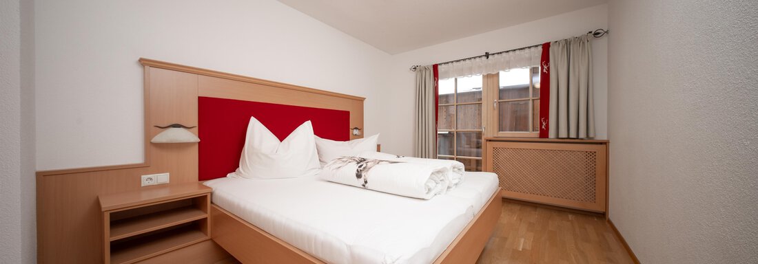 Schlafzimmer - Appt. "Alpenflair" - Gruebe Hof - Niederthai