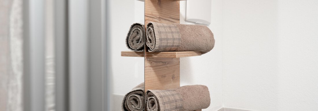 Badezimmer - Doppelzimmer "Bergmahder" - Gruebe Hof - Niederthai