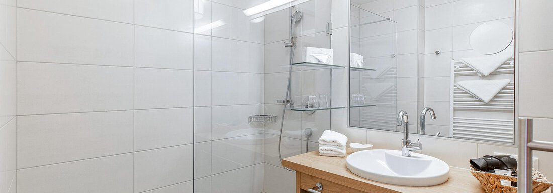 JS Steinbock 3 - Hotel Falknerhof, am Ursprung - Niederthai
