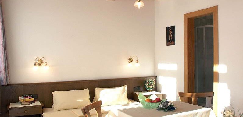 double room with shower/WC - Pension Herbold - Niederthai
