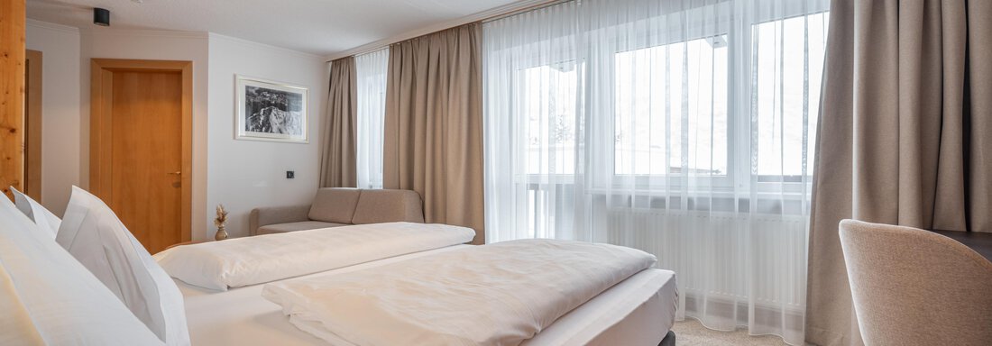 web-olympia-zimmer-doppelzimmer_luxus-8016 - Hotel Olympia - Obergurgl 