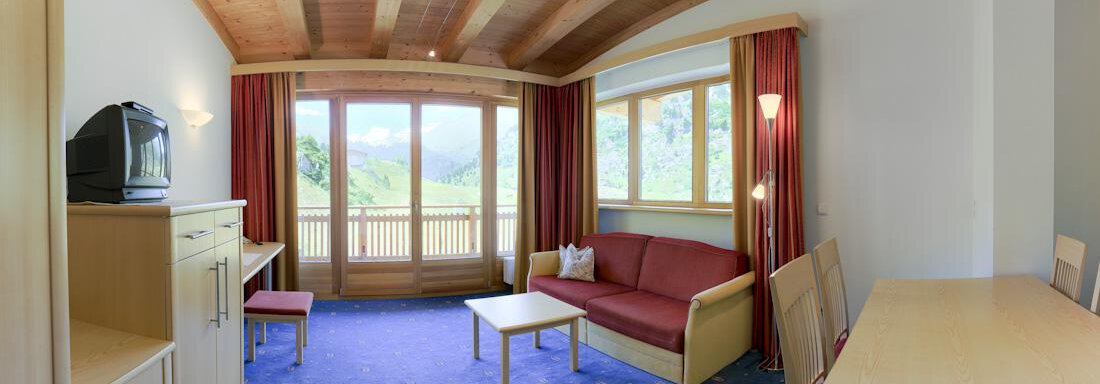 Wohn-/Schlafzimmer | © Haus Alpenblick, Fam. Scheiber Wohn-/Schlafzimmer - Haus Alpenblick - Obergurgl