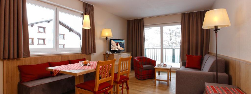 Wohnraum Wohnraum - Hotel Enzian & Appartementhotel Johannes - Obergurgl