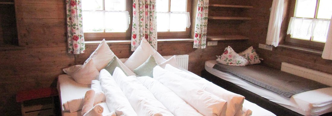 Familienzimmer Almsuite Familienzimmer Almsuite - Pension Dorf Alm - Obergurgl