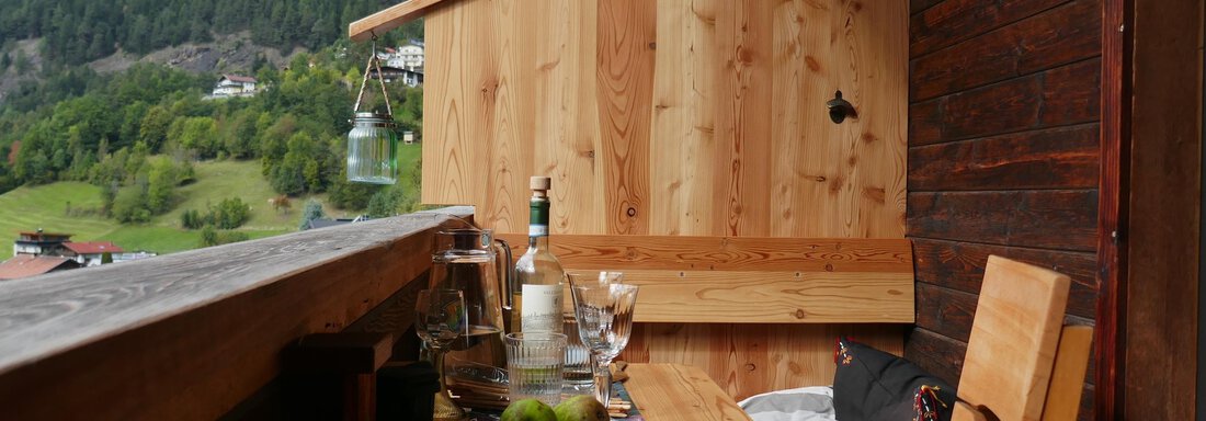 T4_Balkon west - Apart Auenstein - Oetz