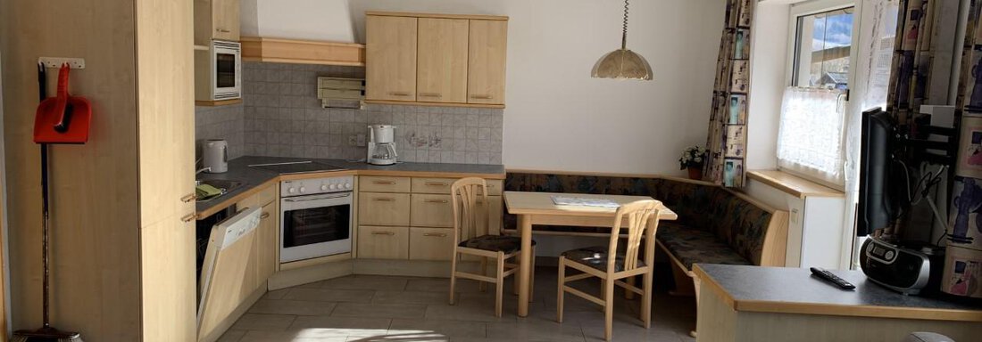Wohnküche mit Essbereich Wohnküche mit Essbereich - Apartment Erhart - Oetz