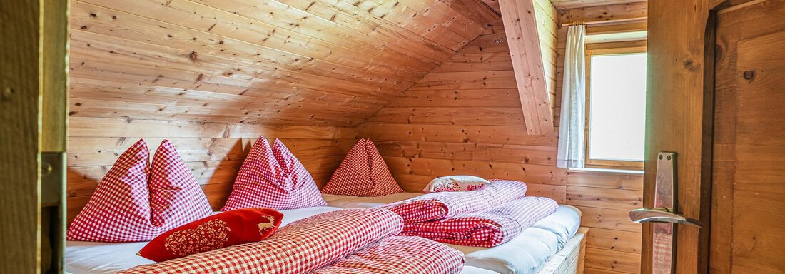Familienzimmer - Vierbettzimmer - Armelen Hütte - Oetz