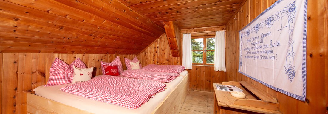 Familienzimmer - Dreibett | © Familie Plattner (CC C) Familienzimmer - Dreibett - Armelen Hütte - Oetz