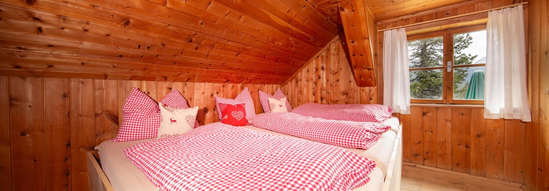 Familienzimmer - Dreibett - Armelen Hütte - Oetz