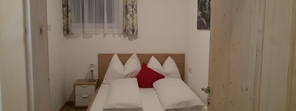 Doppelzimmer Doppelzimmer - Ferienwohnung Marie - Oetz