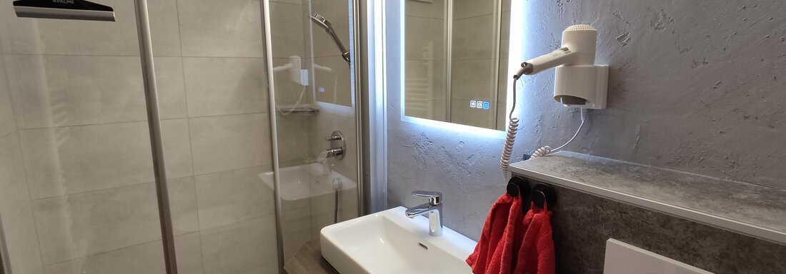 Bathroom Silberdistel - Gästehaus Pfausler - Oetz