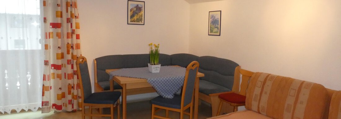 Seating area Alpenrose - Gästehaus Pfausler - Oetz