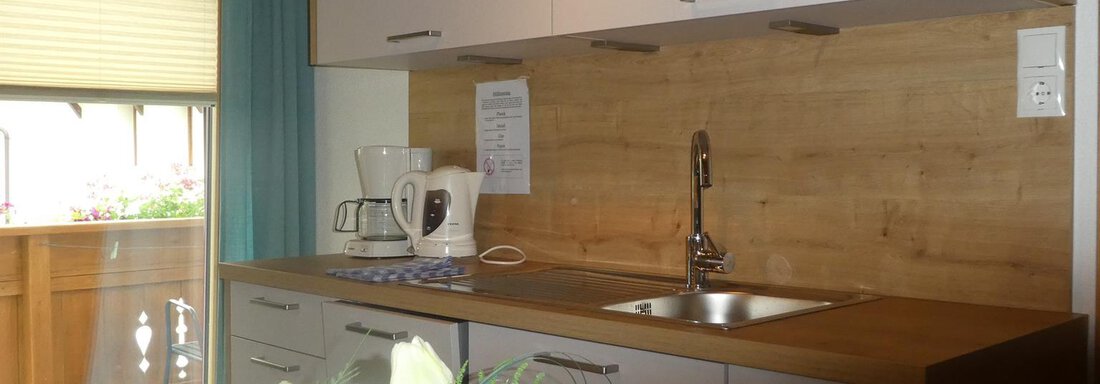 Living-cum kitchen Enzian - Gästehaus Pfausler - Oetz